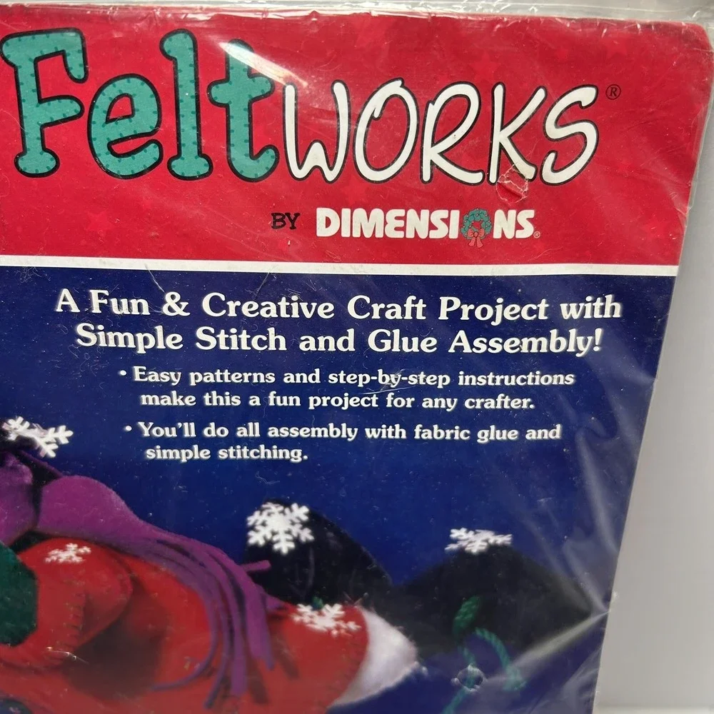 Dimensions Feltworks‎ Snowflake Flight Kit 8108